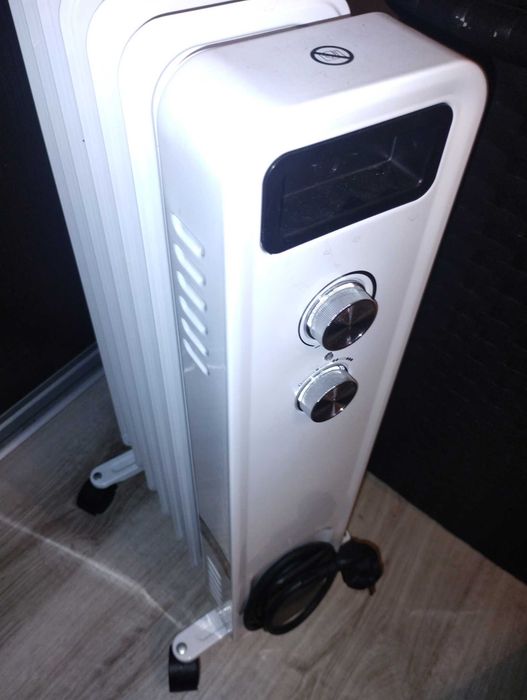 Grzejnik elektryczny olejowy 1500W J1501