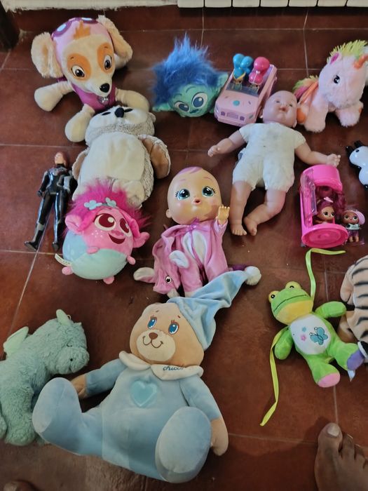 Lote brinquedos Aprox 41 peças