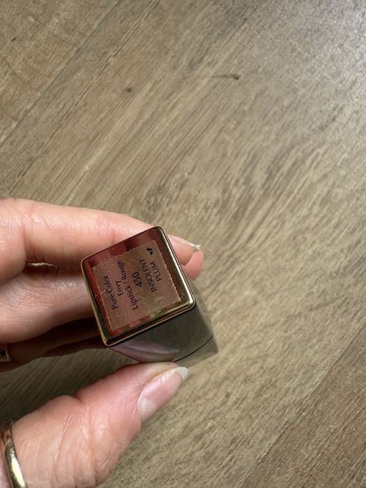 Estee lauder szminka insolent plum