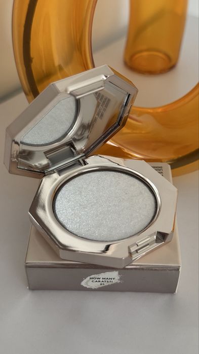 ХАЙЛАЙТЕР Fenty Beauty Diamond Bomb 2,8г ОРИГІНАЛ