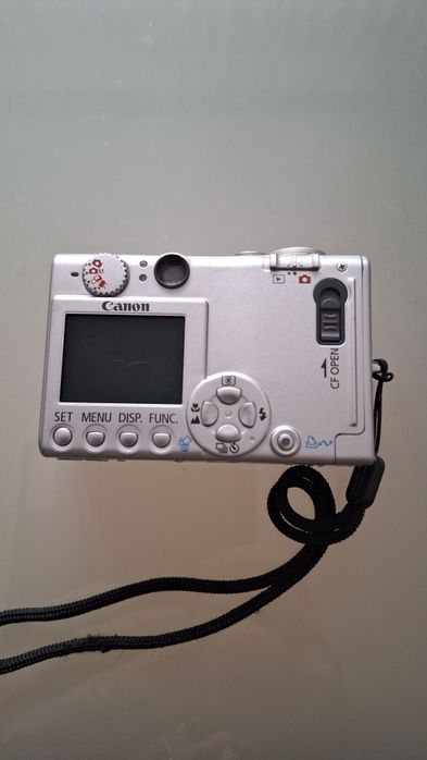 Aparat Canon IXUS 430