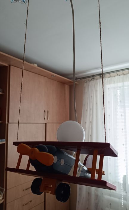 Світильник в дитячу кімнату