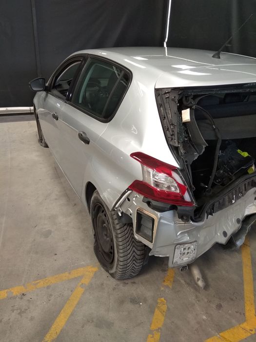 Para peças PEUGEOT 308 II