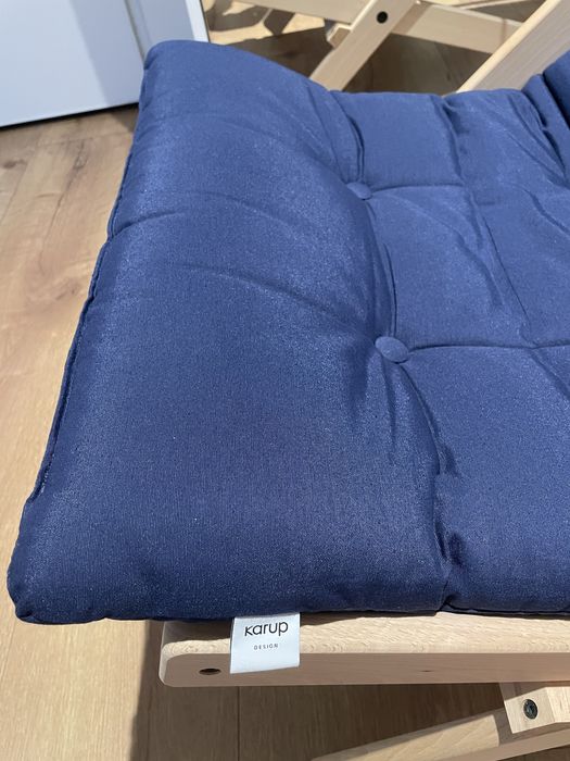 Fotel rozkładany Karup Design z drewna bukowego