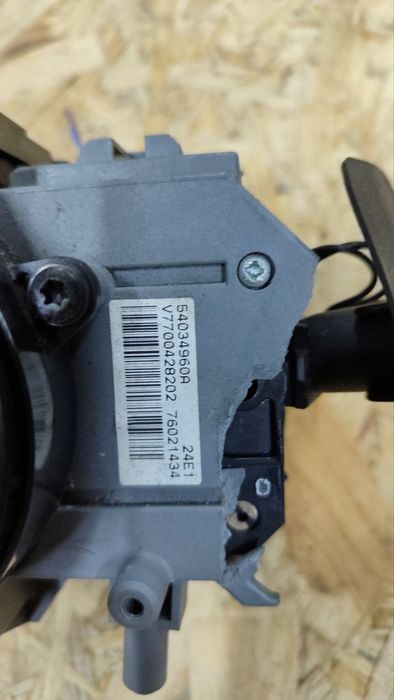 Переключатель поворотов дворников (гитара) шлейф Renault Scenic 1