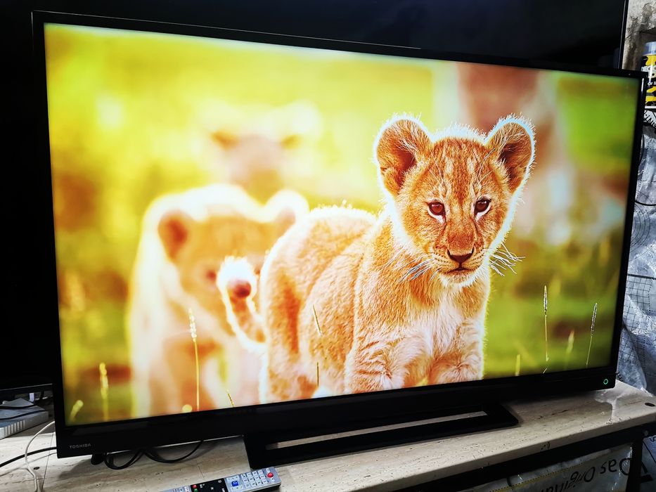 55" Toshiba 4k Smart TV  onkyo  Wifi hdr led telewizor dvbt2 bluetooth