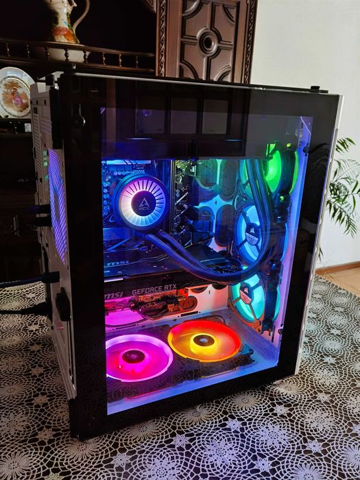 PC gaming CORSAIR 680x RGB