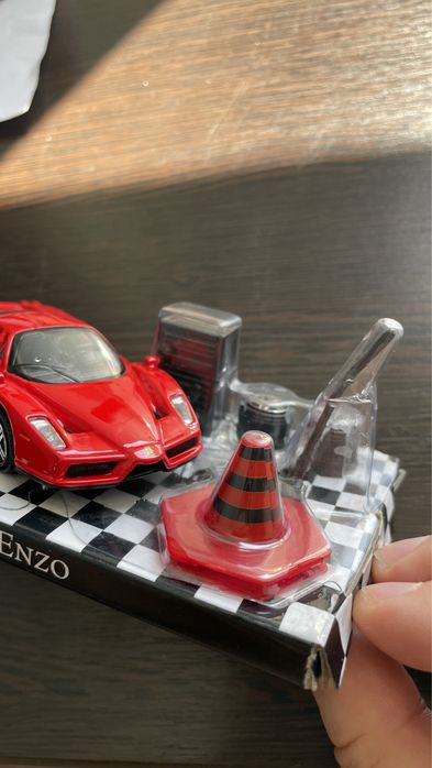 Ferrari Enzo гараж игровой набор