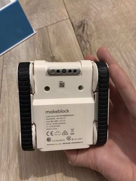 Robot makeblock codey rockey