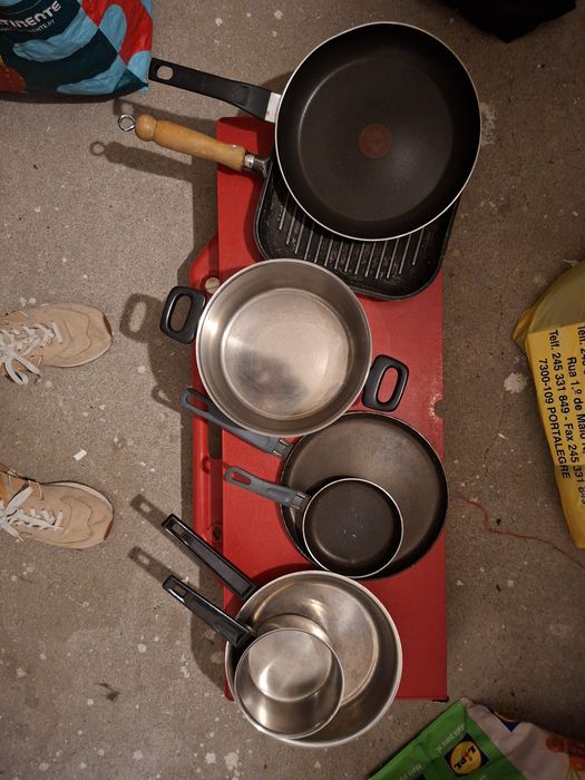 Conjunto de tachos (para desocupar)