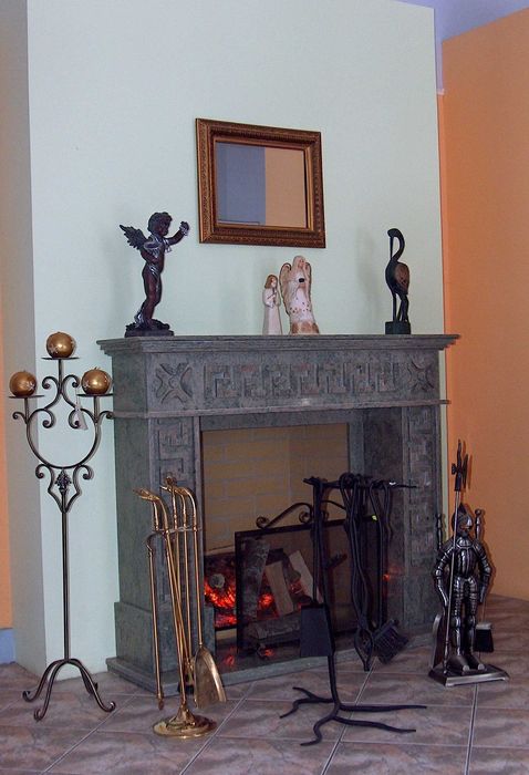 Portal marmurowy kominkowy