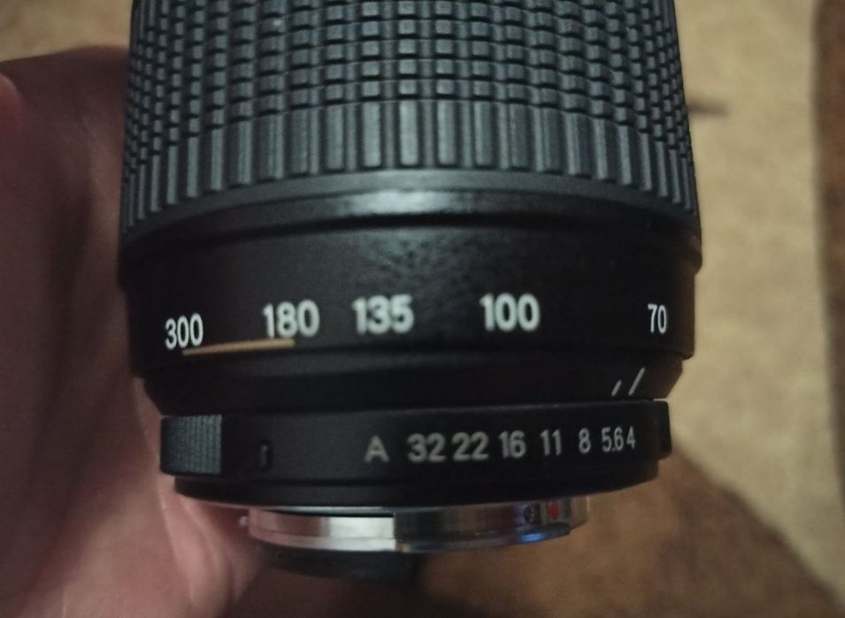 tamron af 70-300mm tele-macro (1:2) ф62 А17 б/у