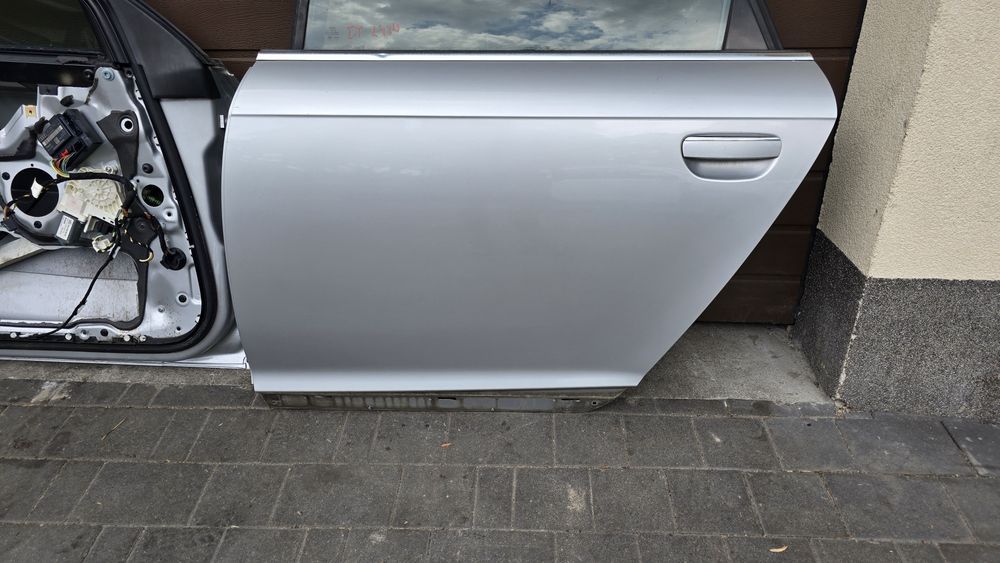 Drzwi lewy tył Audi A6 C6 LY7W