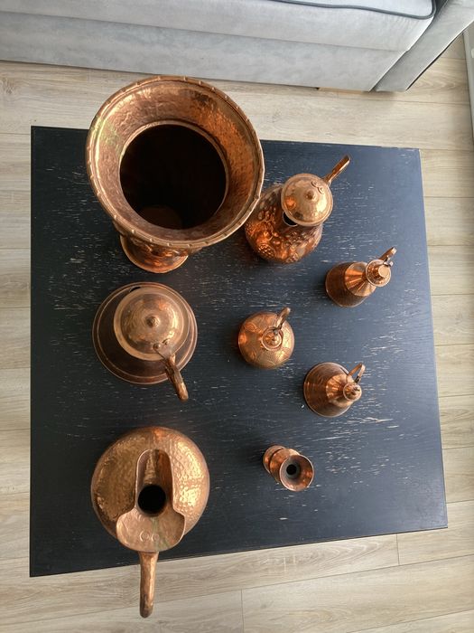 Zestaw naczyń mosiężnych lub miedzianych w stylu bałkańskim 8szt