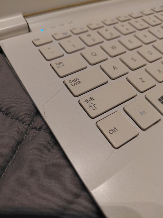 Notebook samsung 905S biały