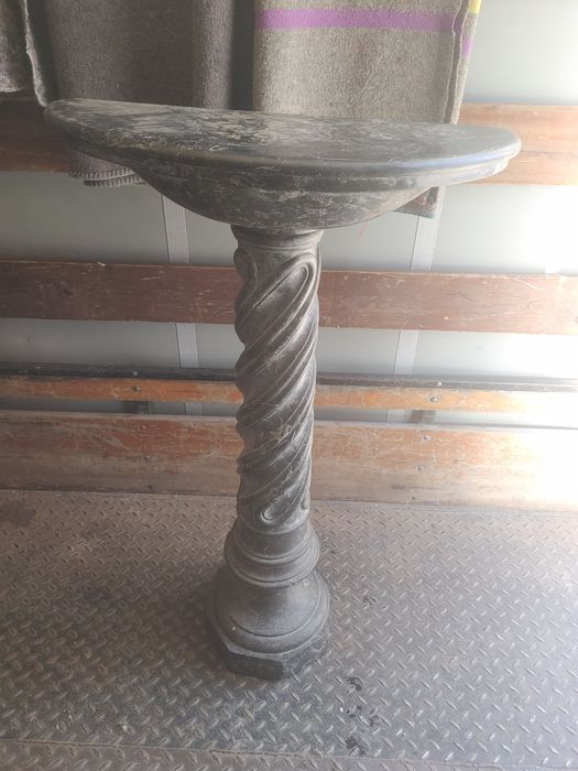 Movel de marmore e forno