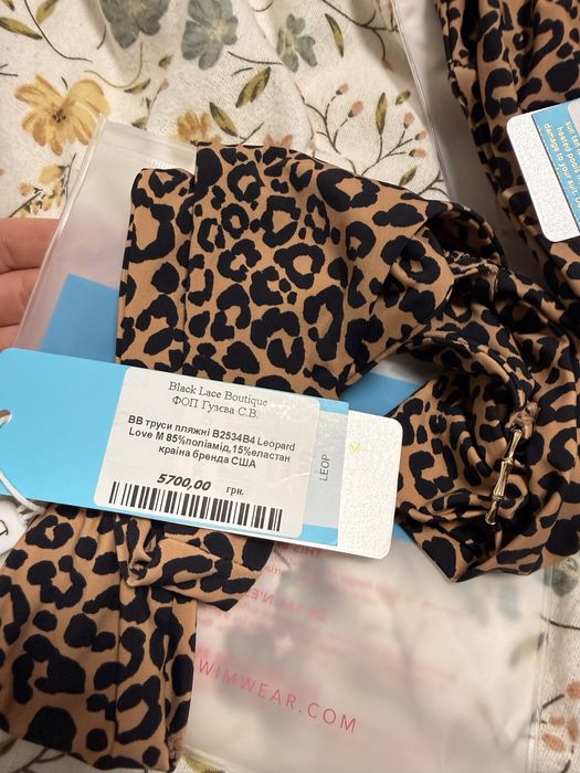 Продам купальник Beach Bunny