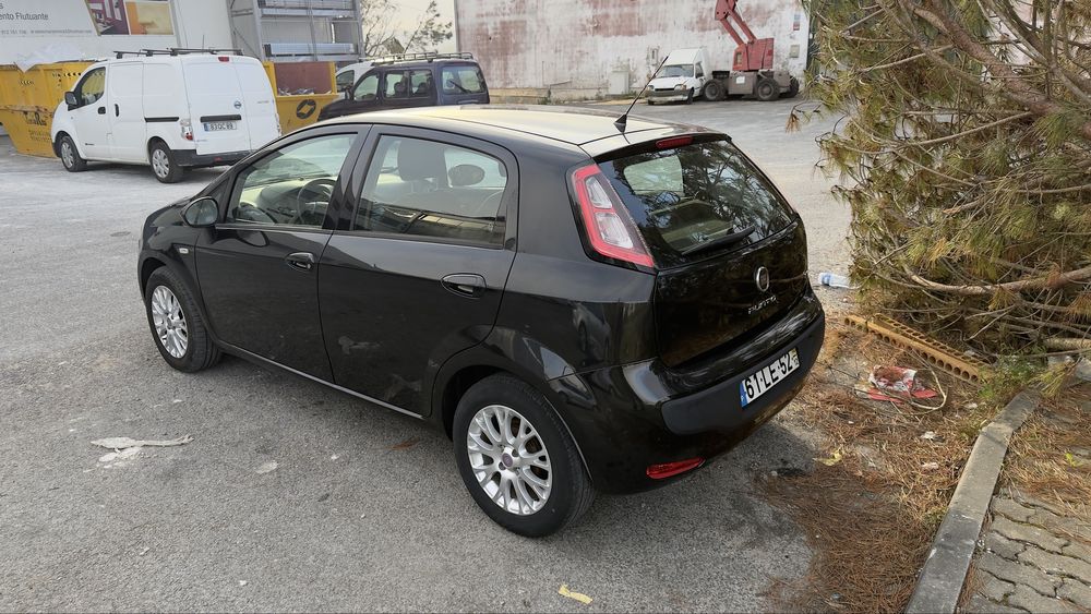 Fiat punto evo.