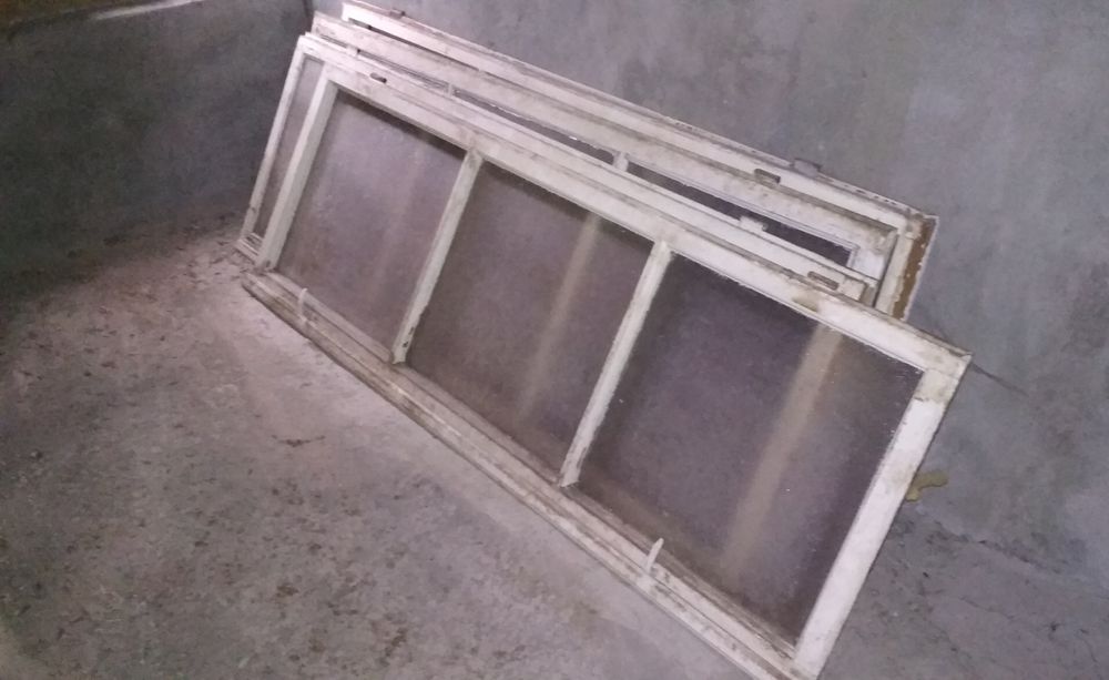 Продам білі вікна