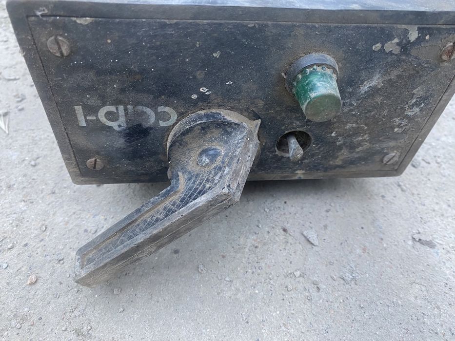 Блок питания стабилизированный,вольтметр,упз