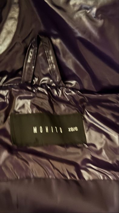 Жилет  стьоганий Mohito підійде на С-Л