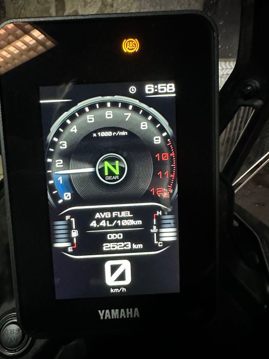 YAMAHA TENERE 700  como nova