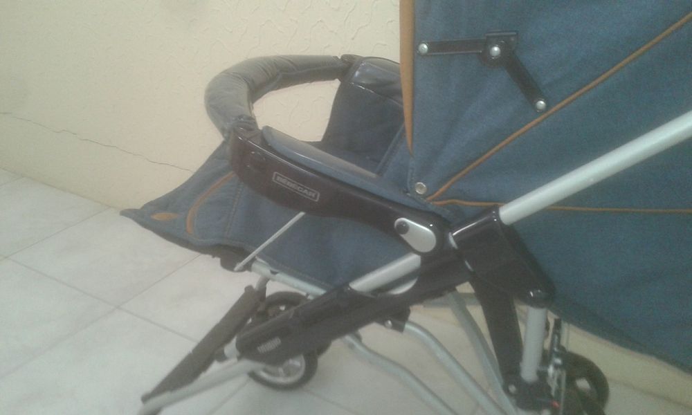 Carrinho Bebecar