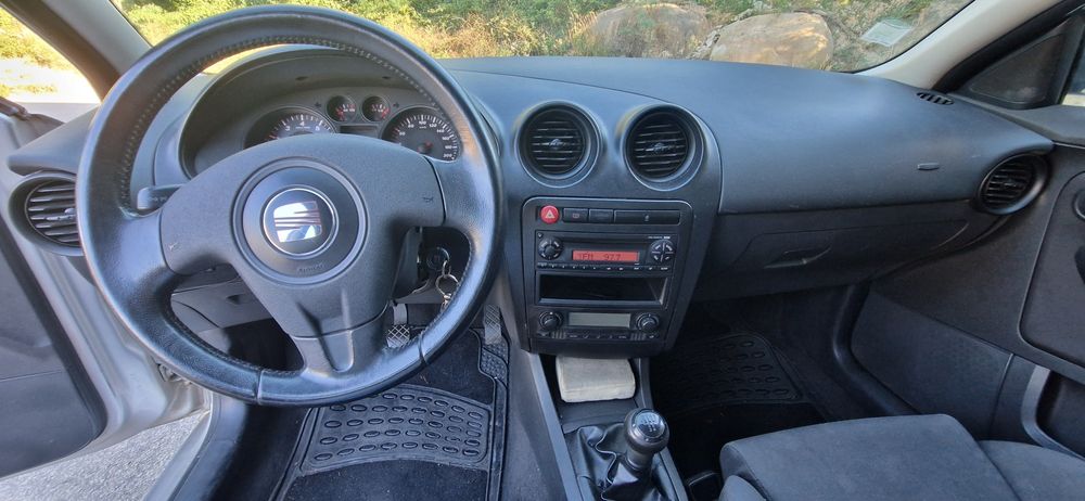 SEAT Ibiza 1.4 Sport (Gasolina)