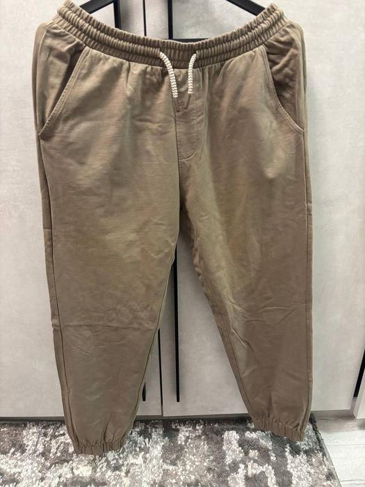 Костюм жіночий спортивний