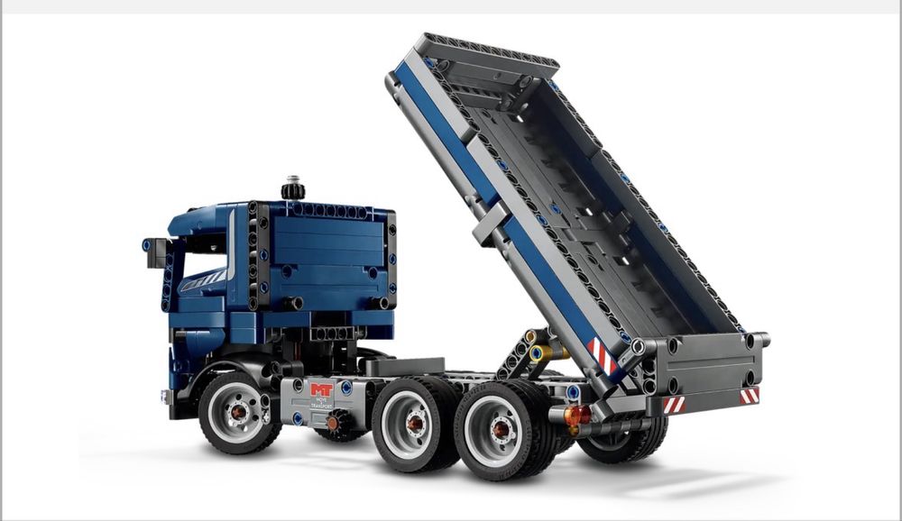 LEGO Technic Camião Basculante Inclinável - 42203