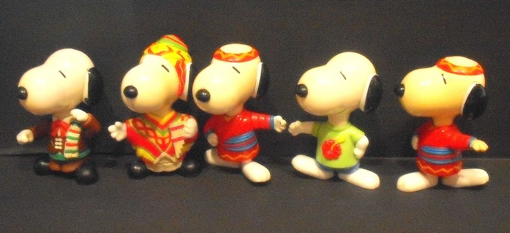 5 Snoopy antigos