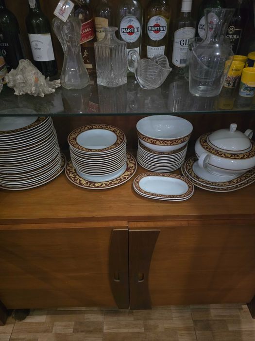 louças de sala estilo rainha II