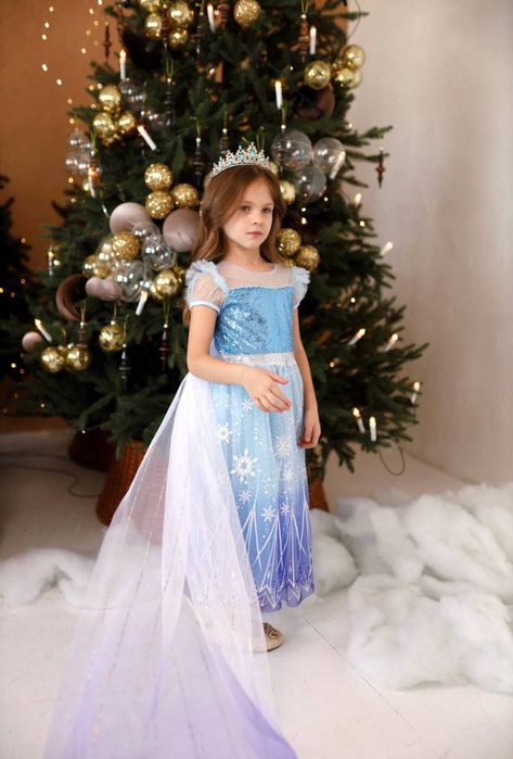 Сукня принцеси Ельзи з коротким рукавом та шлейфом 130