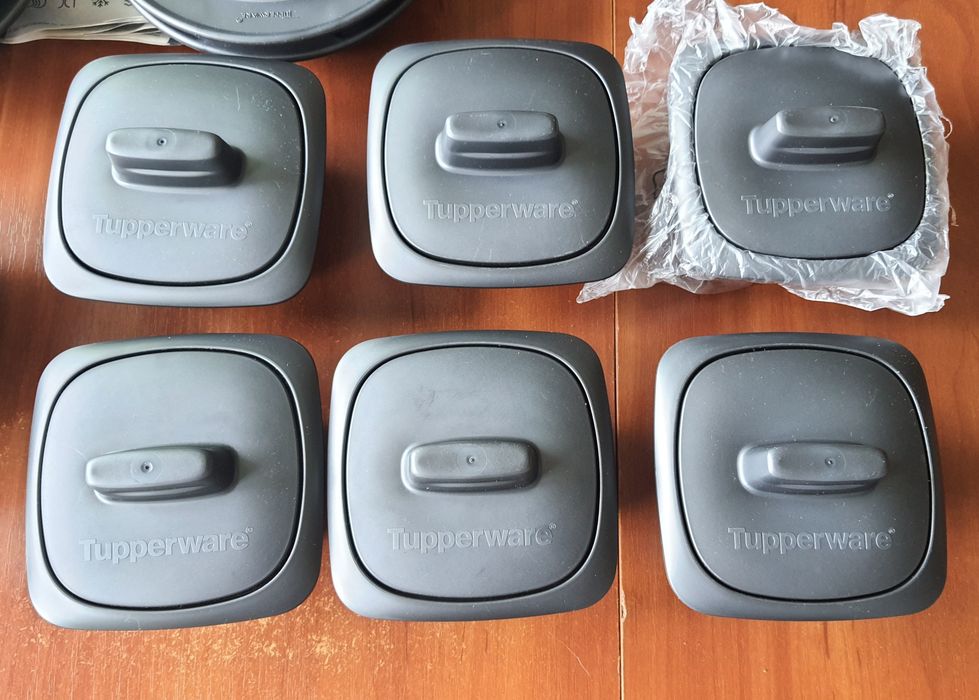 Набір посуду Tupperware серія УльтраПро Тапервер