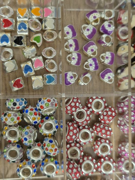 Charms zawieszka 300 szt.