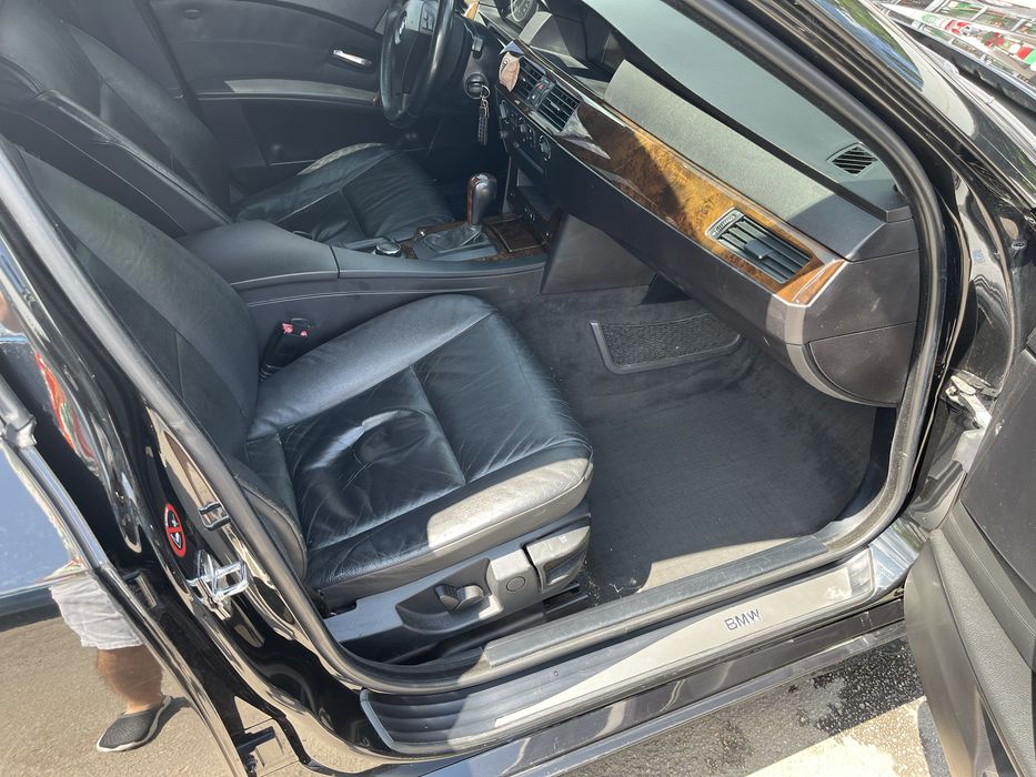 Продам BMW e60.