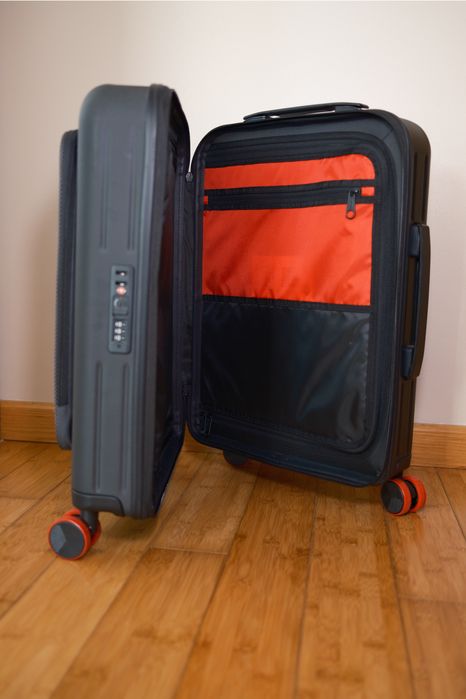 NEW EASTPAK Cnnt S Suitcase Carry On Bag Luggage Mala Cabine