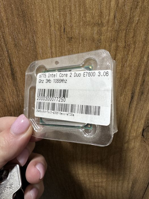 процессор Intel Core 2 Duo E7600