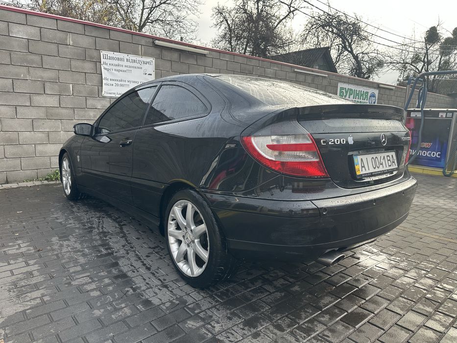 Mercedes Benz c 200 sport coupe (clk)
