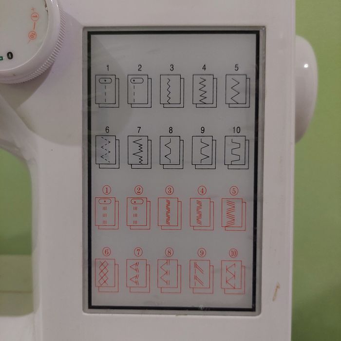 Швейна машинка AEG швейная машина аег