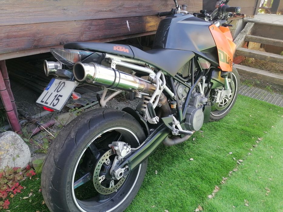 Ktm super duke 990 (2011)
