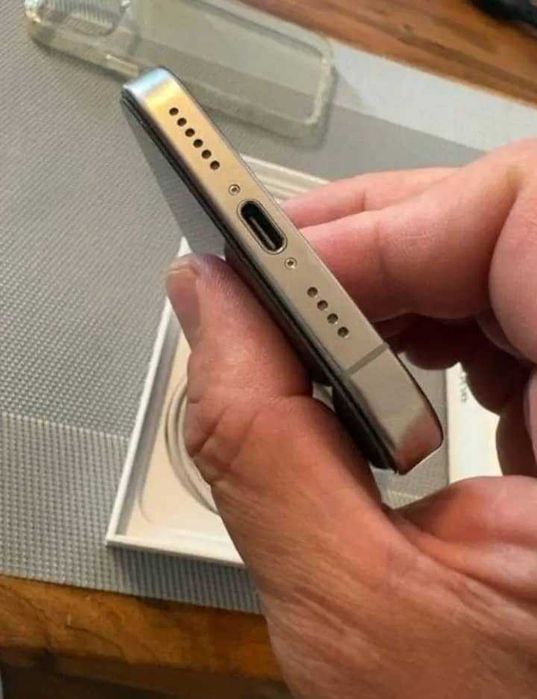 iPhone 14 Pro max 256Go