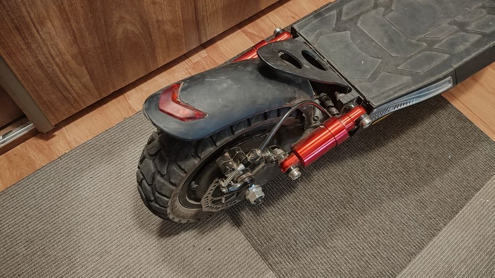 Hulajnoga elektryczna iscooter ix4