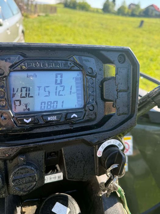 Quad Polaris 570