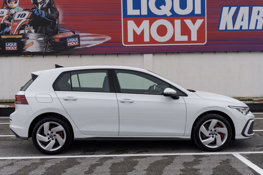 VW Golf eHybrid GTE DSG   (Financiamento disponível)