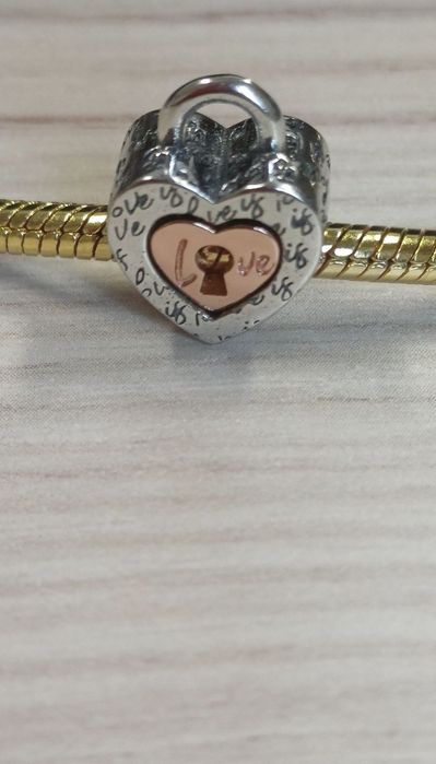 Charms do bransoletki pandory