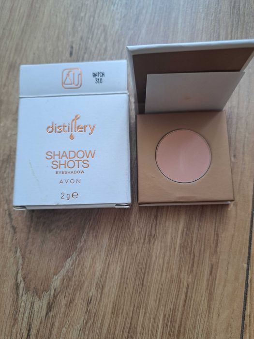 Avon Distillery mineralny cień do powiek odcień batch 310 unikat