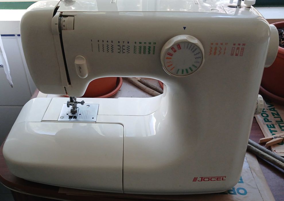 Maquina costura JOCEL 270A