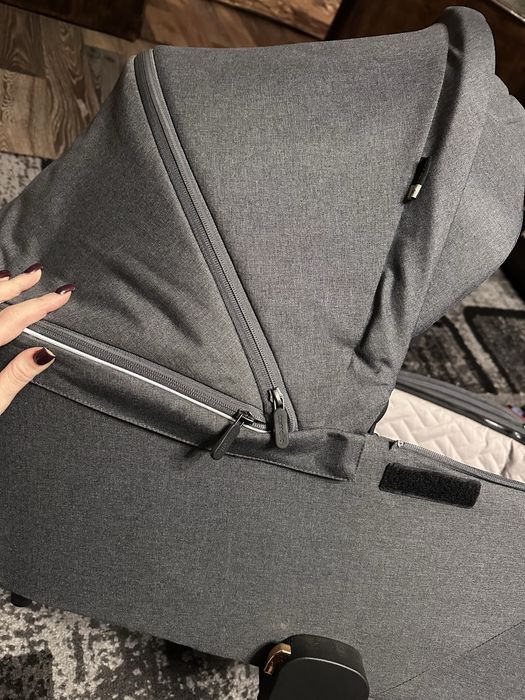 Коляска Carello Epica 2в1