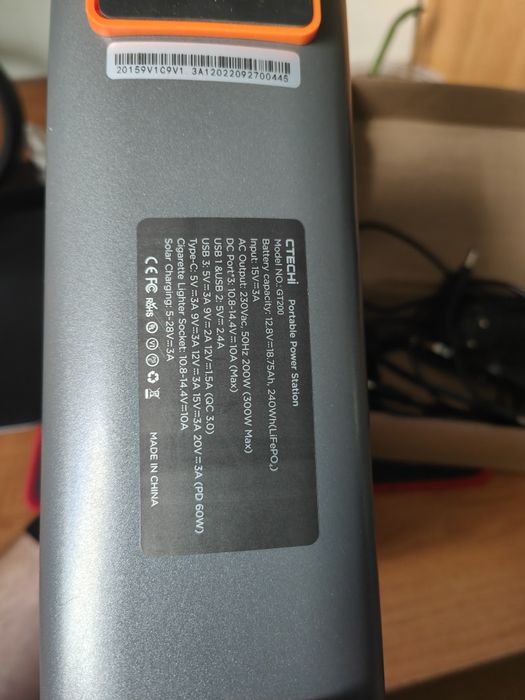 Зарядна станція Ctechi GT200 (200W/240Wh)